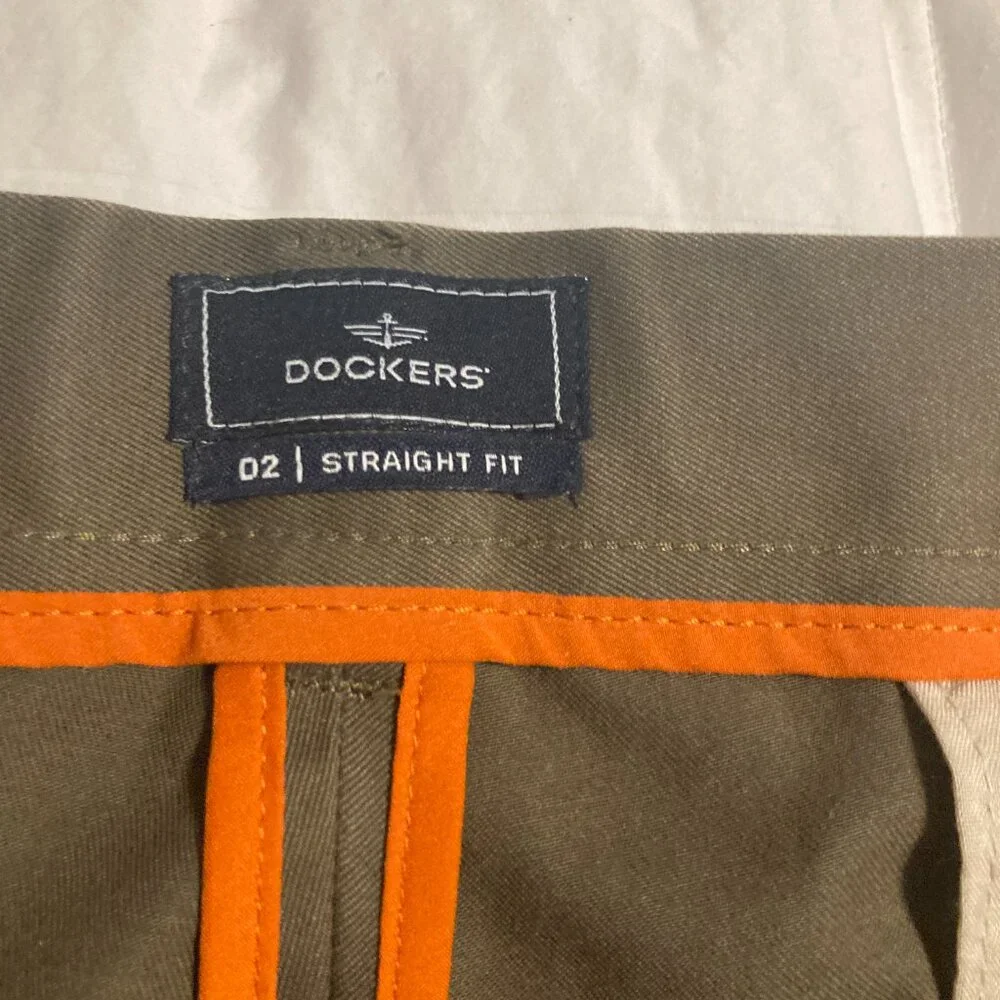 Dockers Mens Khaki Brown Chino Pants 40 x 30 - Picture 3 of 6
